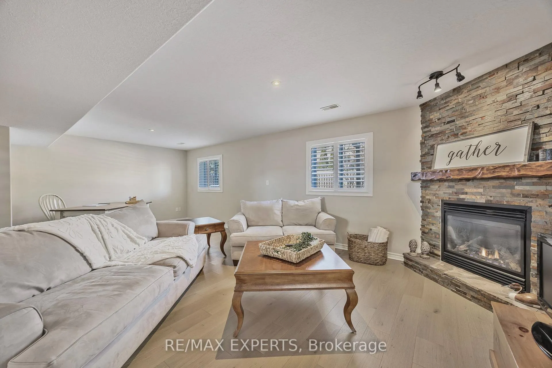 Photo 34 of 10 Davis Street, Collingwood — HOMEH