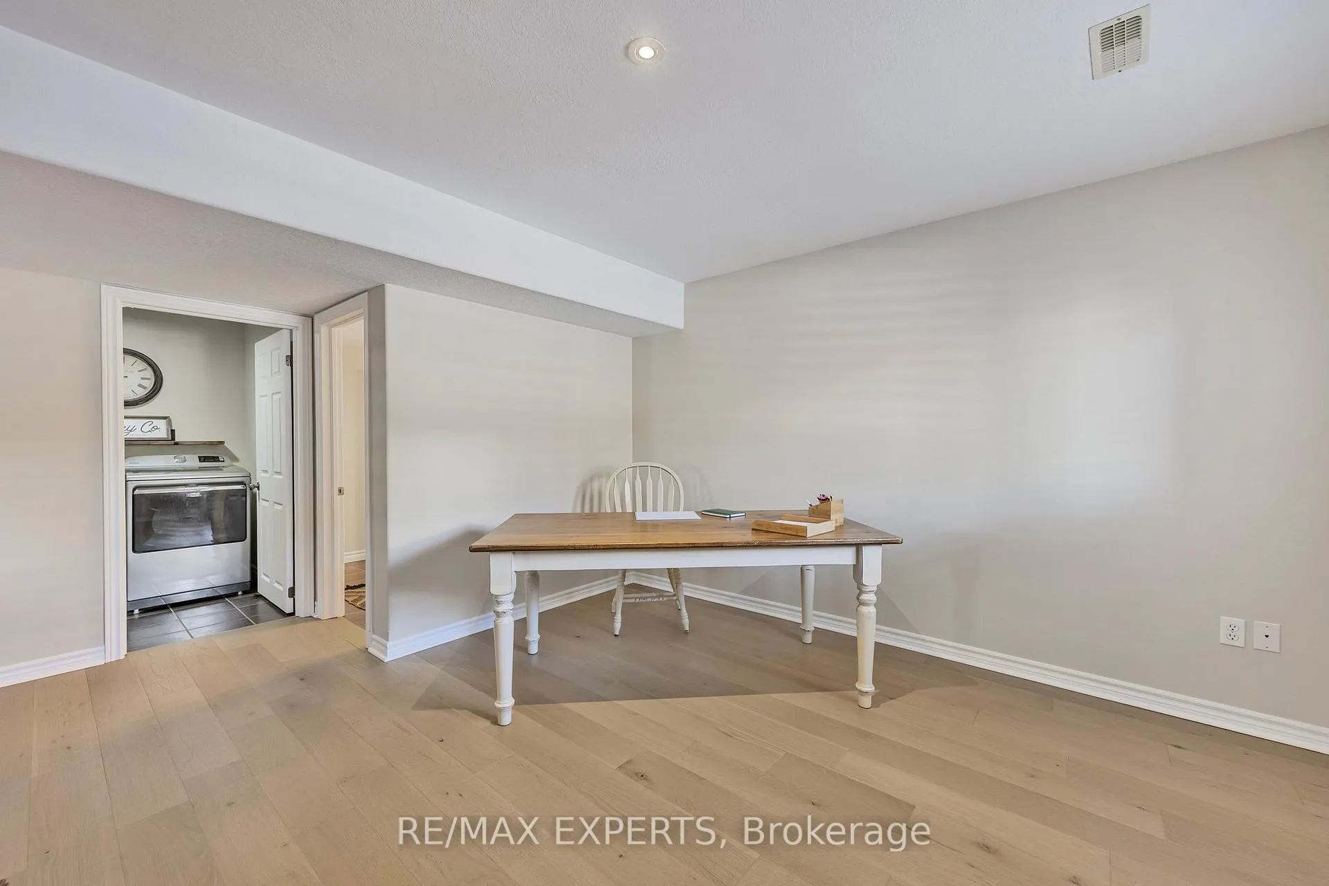 Photo 35 of 10 Davis Street, Collingwood — HOMEH