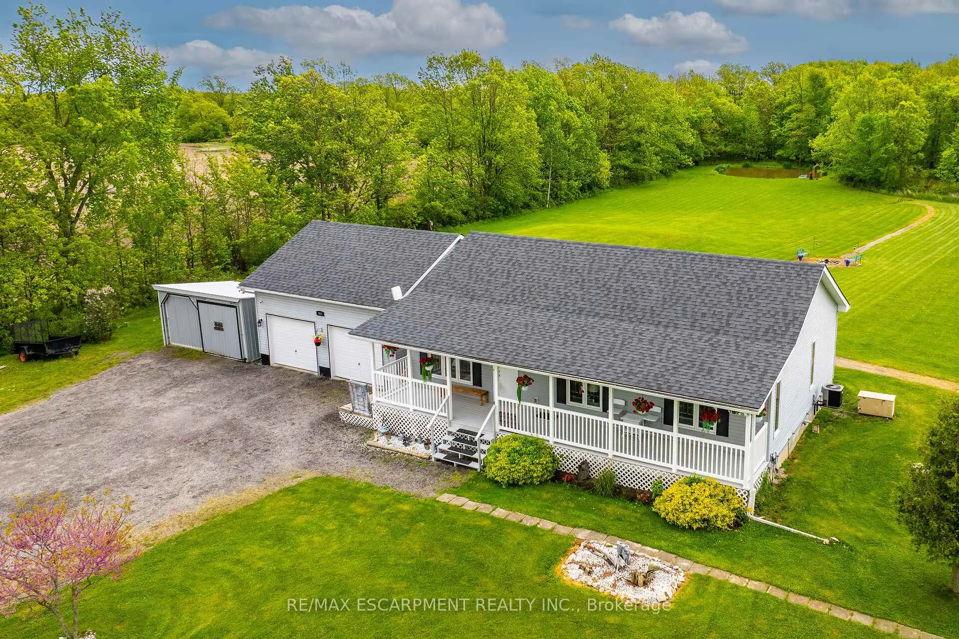Photo 4 of 726 Indiana Road E, Haldimand — HOMEH