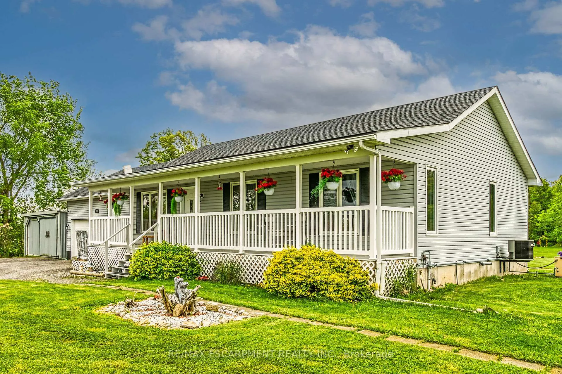 Photo 7 of 726 Indiana Road E, Haldimand — HOMEH
