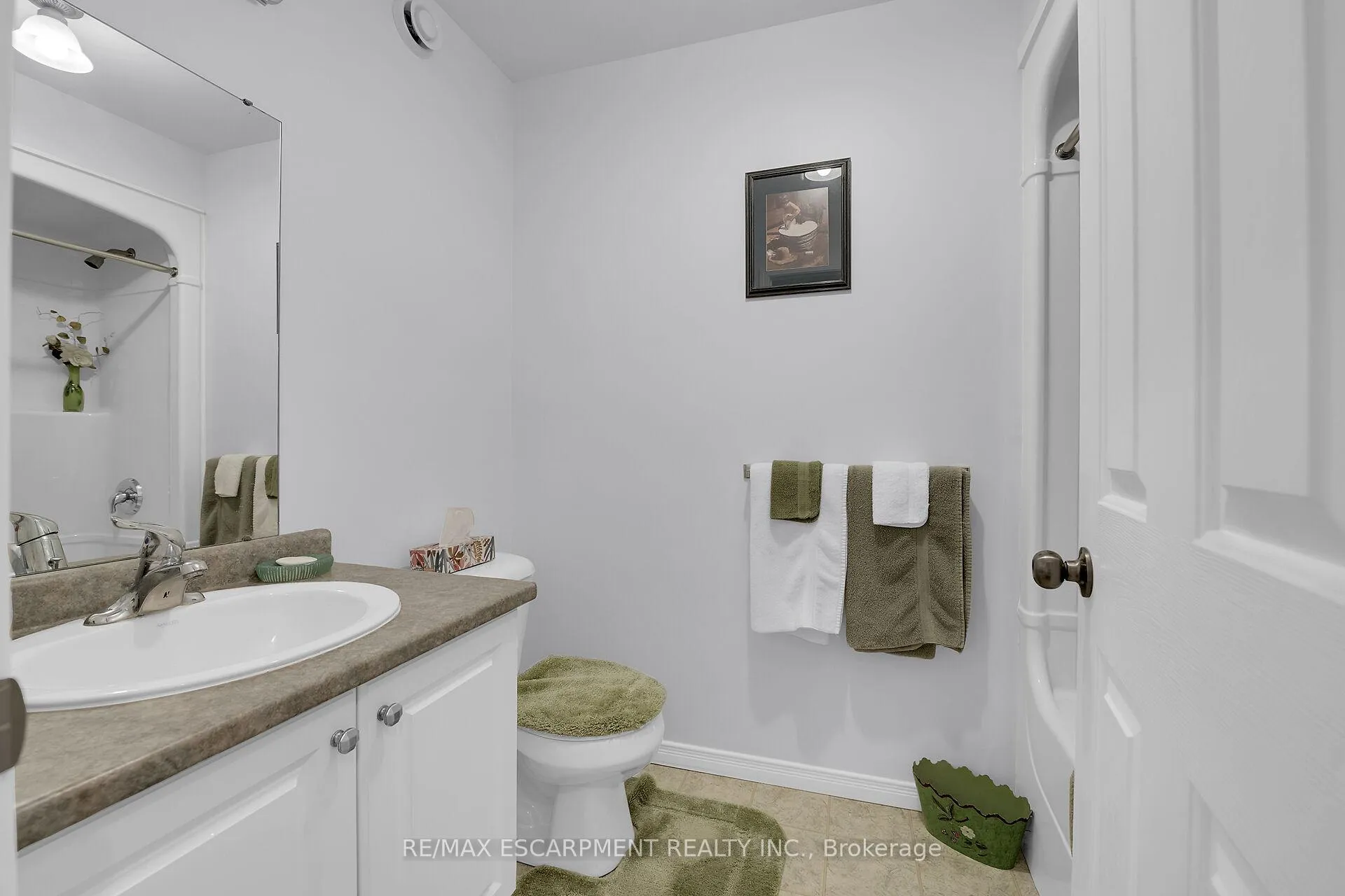 Photo 27 of 726 Indiana Road E, Haldimand — HOMEH