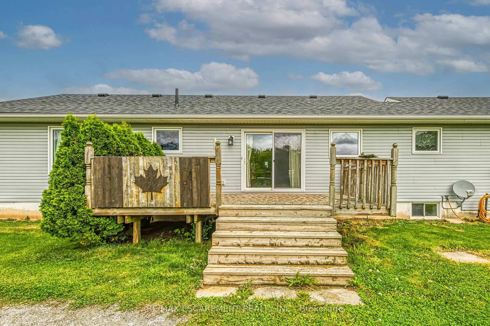 Photo 30 of 726 Indiana Road E, Haldimand — HOMEH