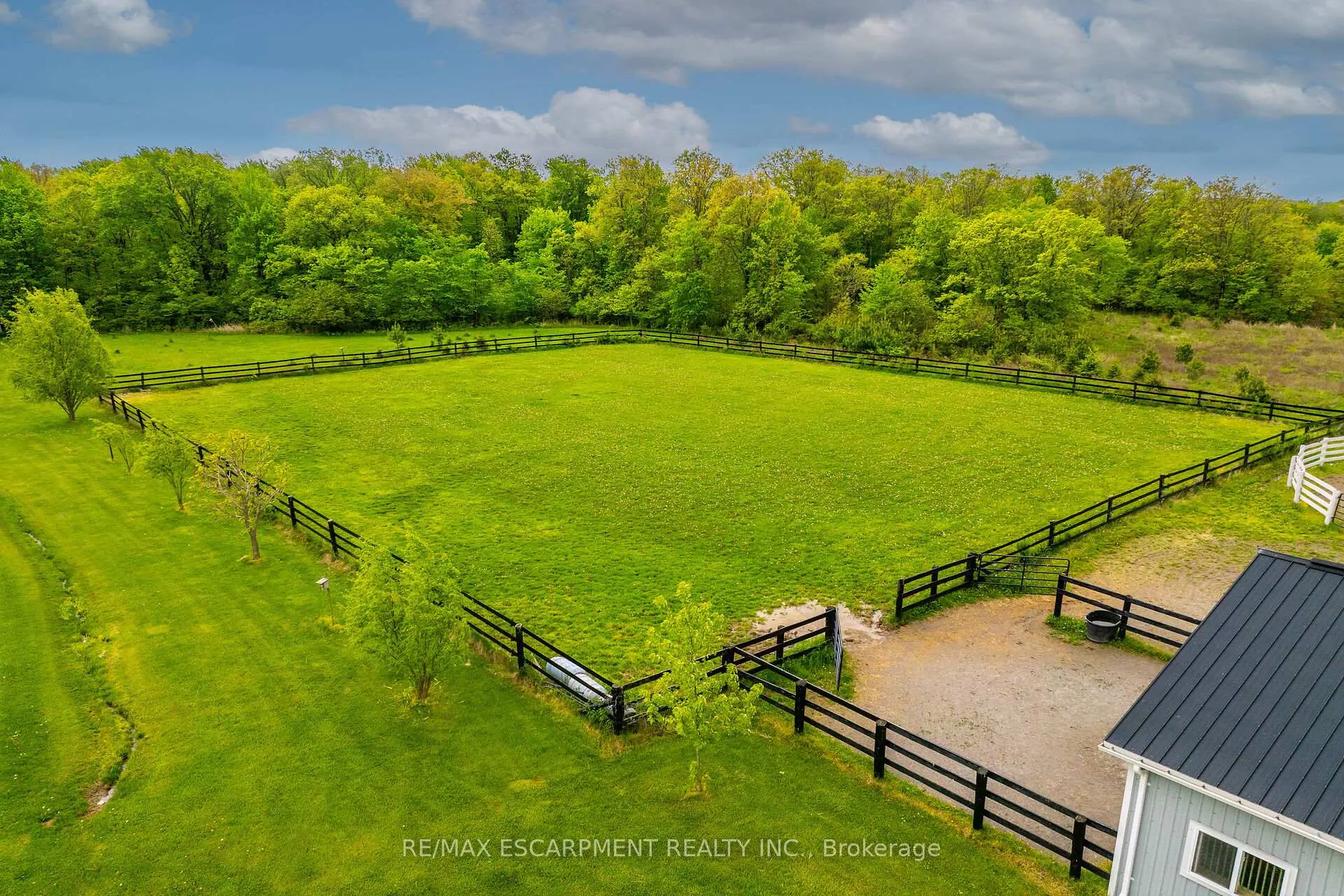 Photo 47 of 726 Indiana Road E, Haldimand — HOMEH