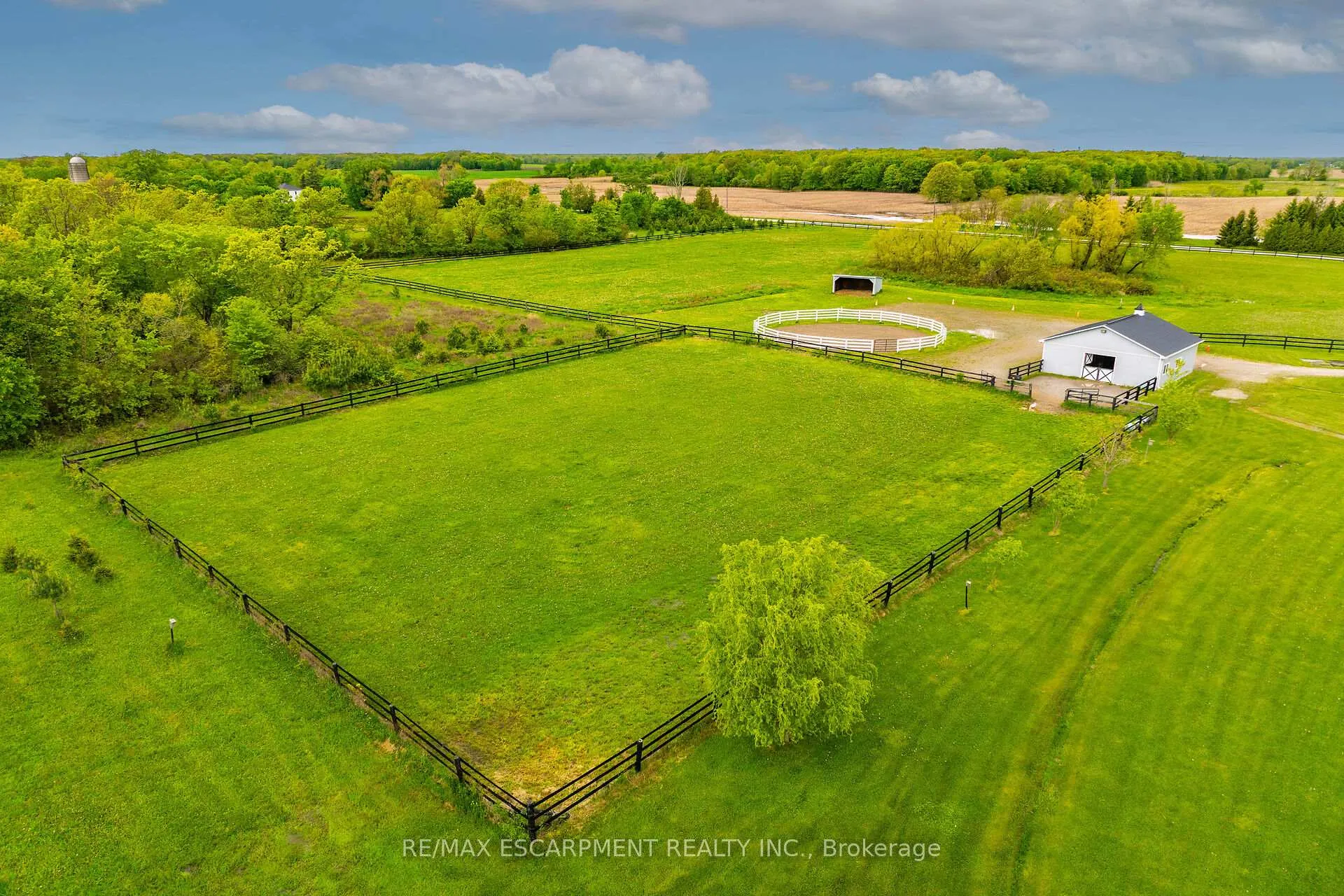 Photo 48 of 726 Indiana Road E, Haldimand — HOMEH