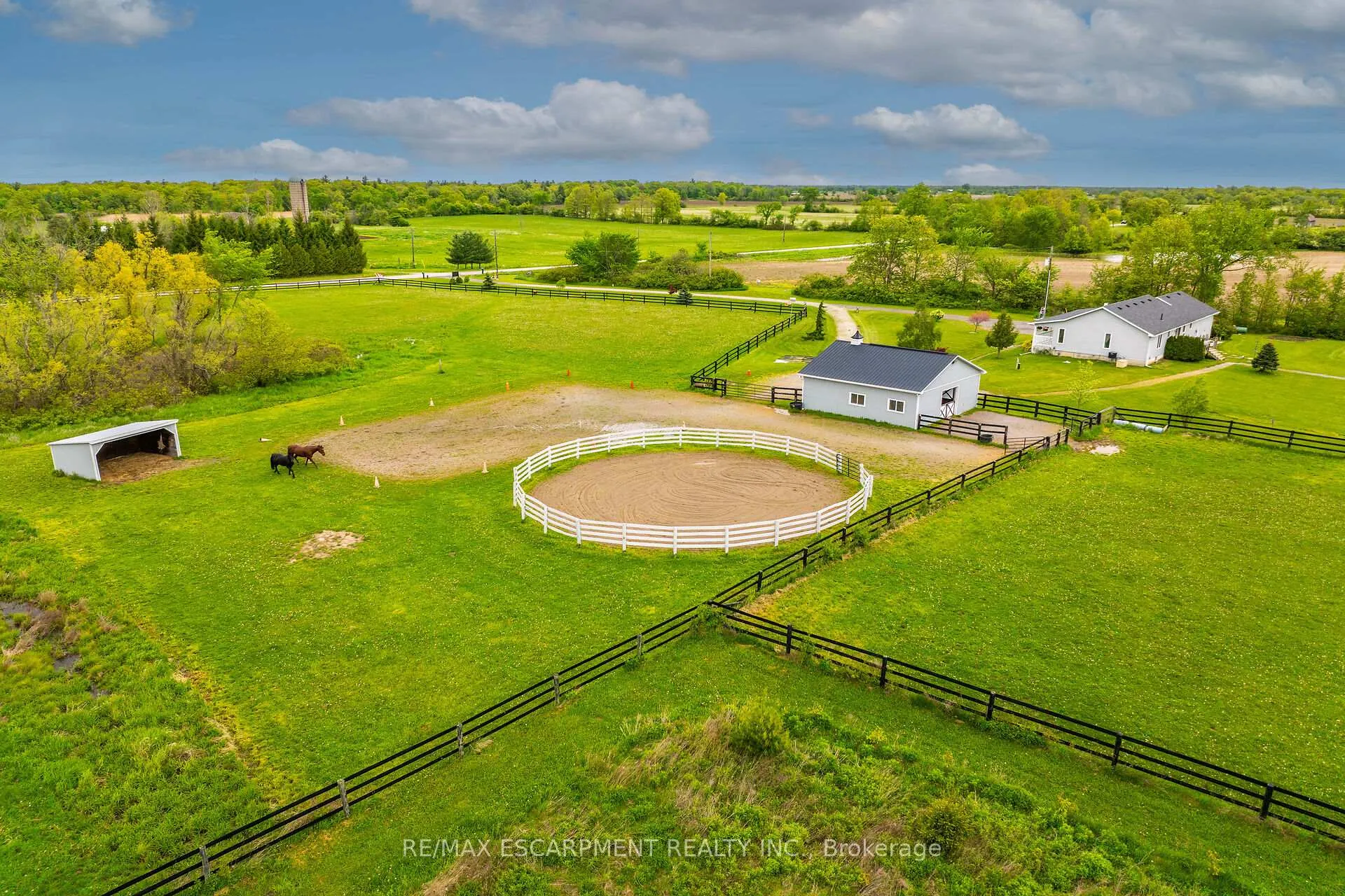 Photo 49 of 726 Indiana Road E, Haldimand — HOMEH