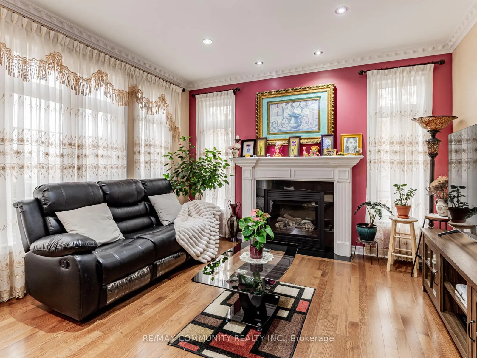 Photo 10 of 27 Windyton Avenue, Markham, Cornell — HOMEH