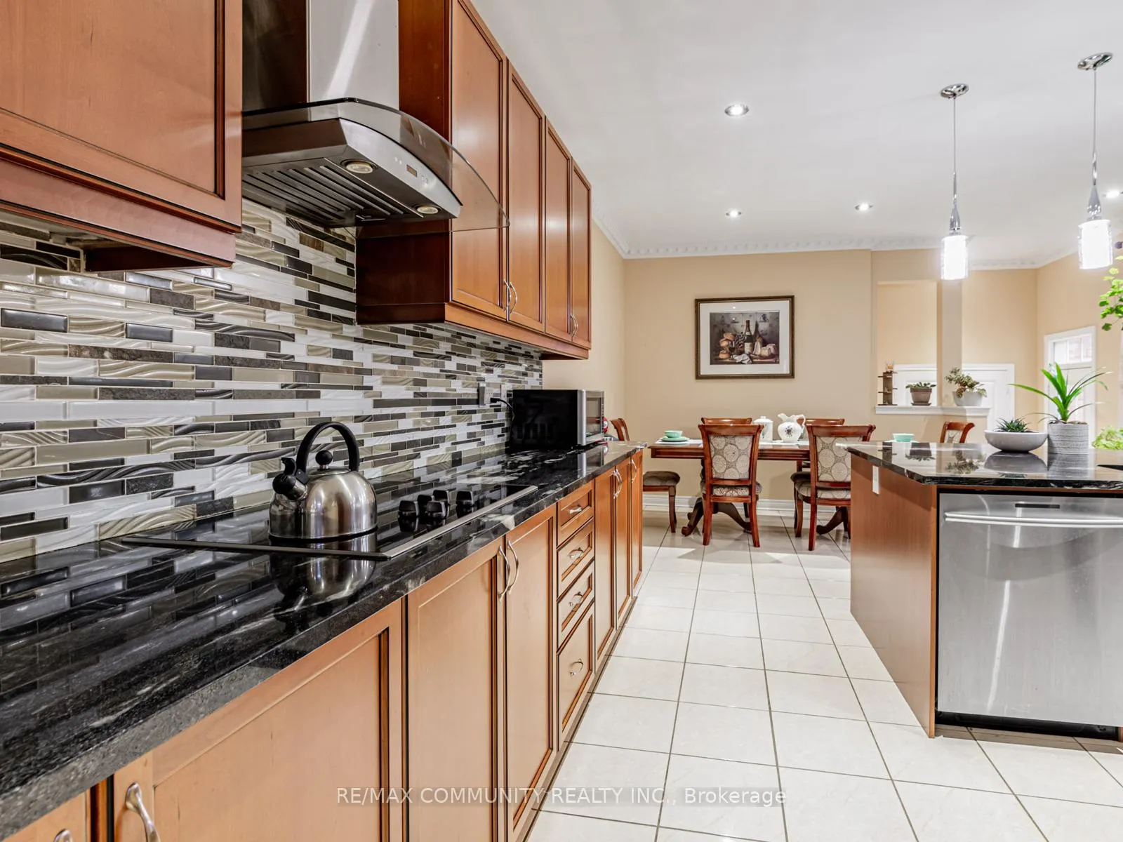 Photo 16 of 27 Windyton Avenue, Markham, Cornell — HOMEH