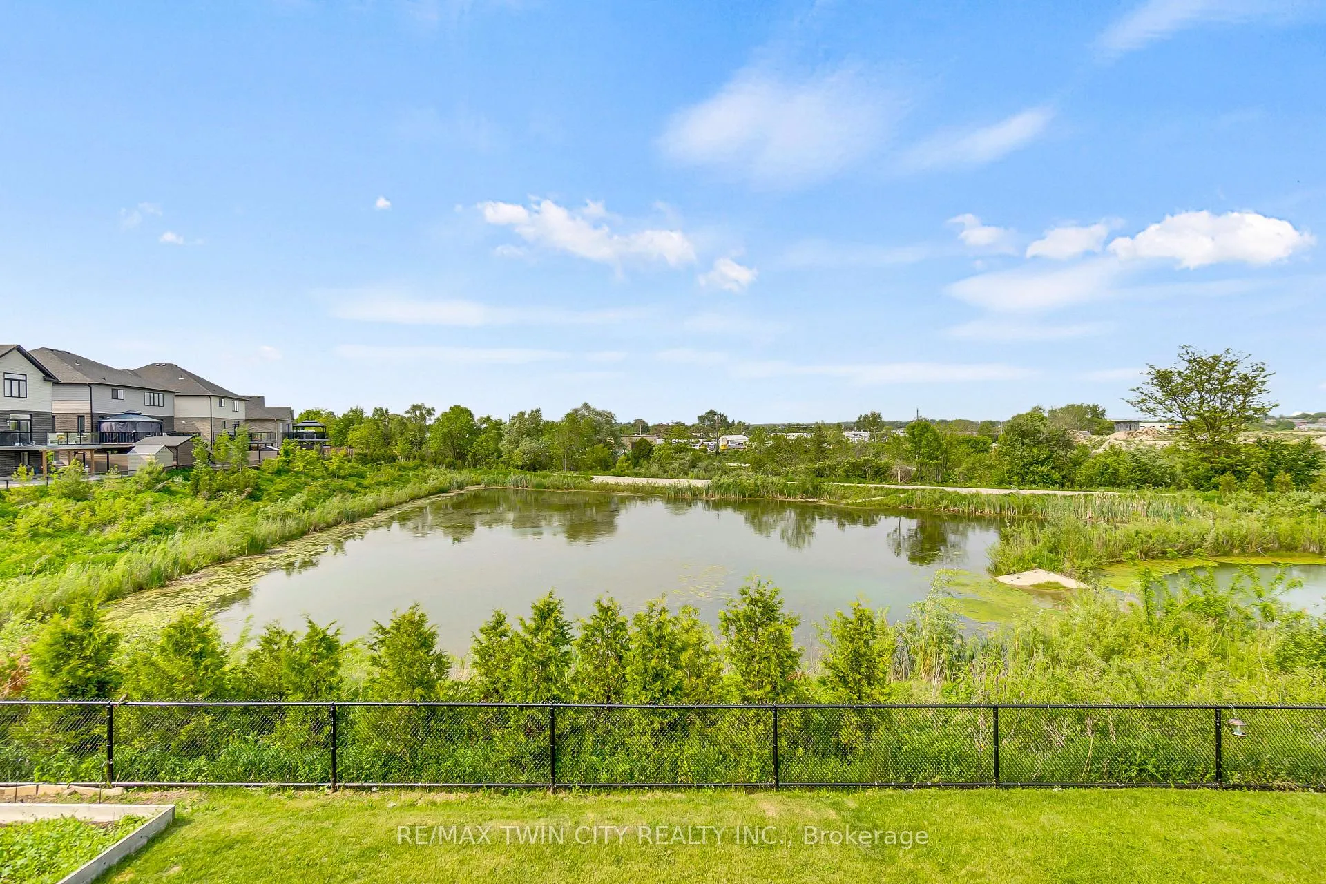 Photo 33 of 188 Otterbein Road, Kitchener — HOMEH