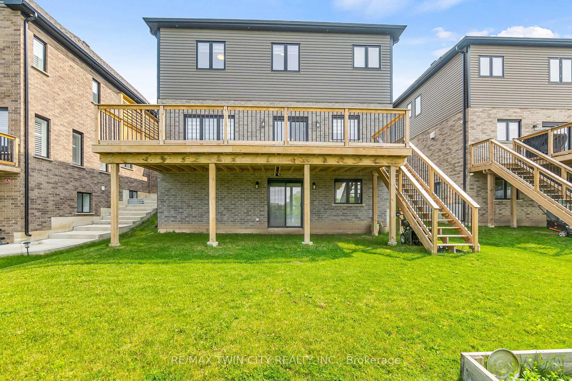Photo 34 of 188 Otterbein Road, Kitchener — HOMEH