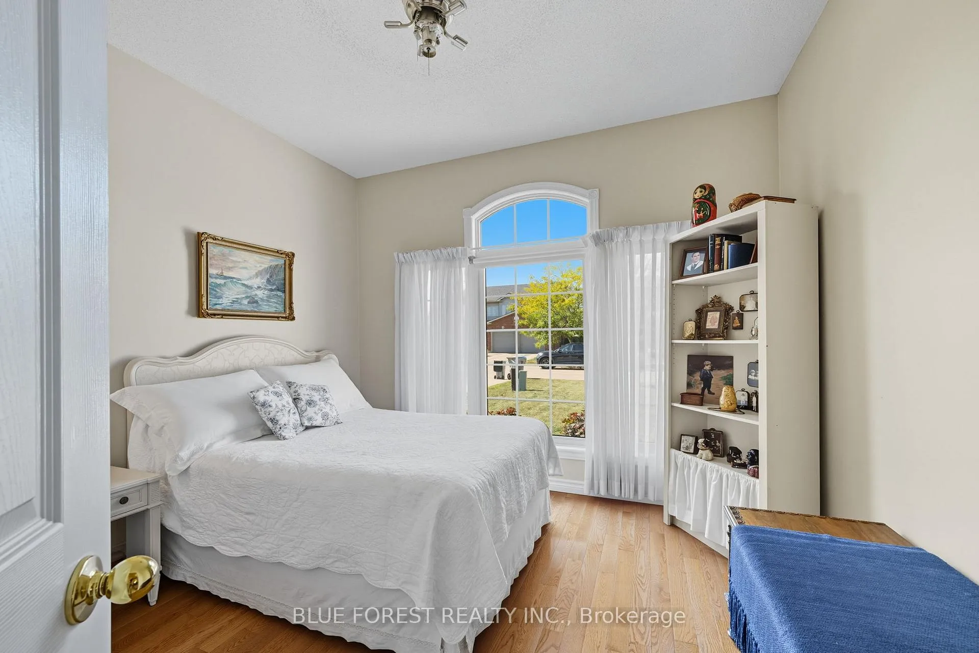 Photo 13 of 86 Calvert Lane, Middlesex Centre, Ilderton — HOMEH