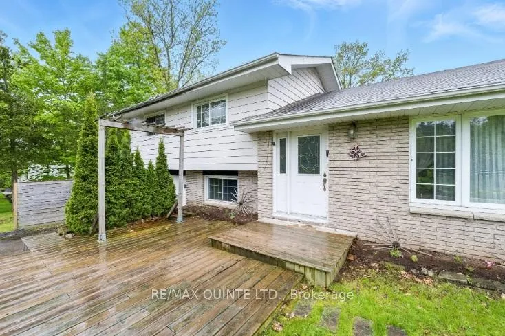 Photo 4 of 536 Christiani Road, Quinte West, Murray Ward — HOMEH