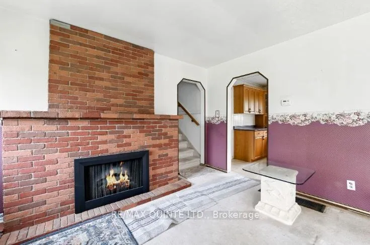 Photo 8 of 536 Christiani Road, Quinte West, Murray Ward — HOMEH
