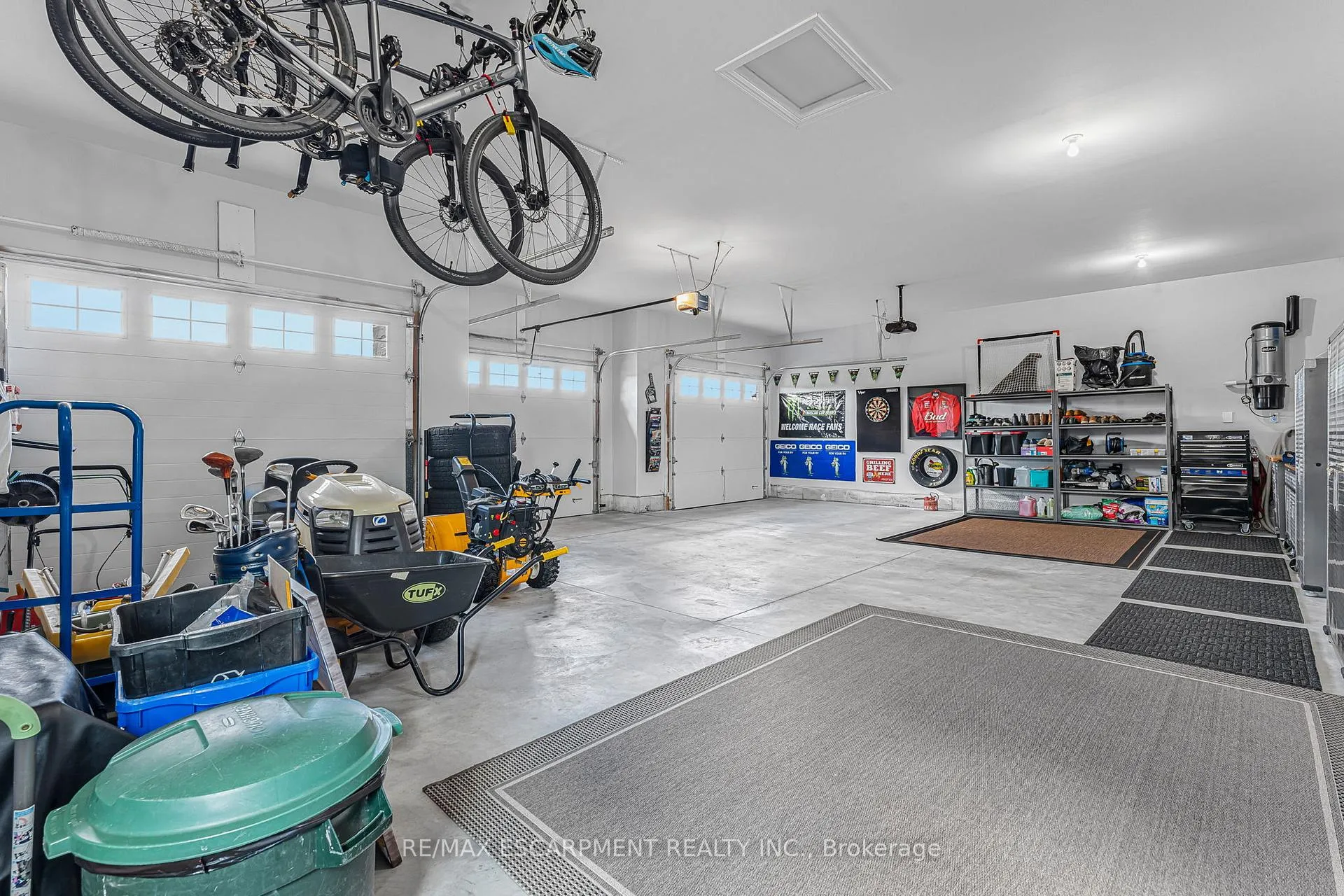 Photo 21 of 3 Silverthorne Court, Haldimand, Dunnville — HOMEH