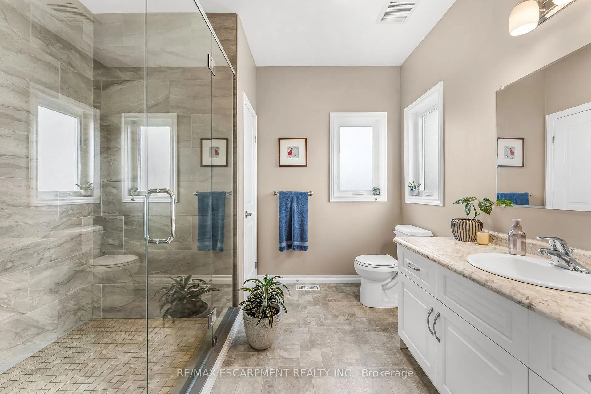 Photo 25 of 3 Silverthorne Court, Haldimand, Dunnville — HOMEH