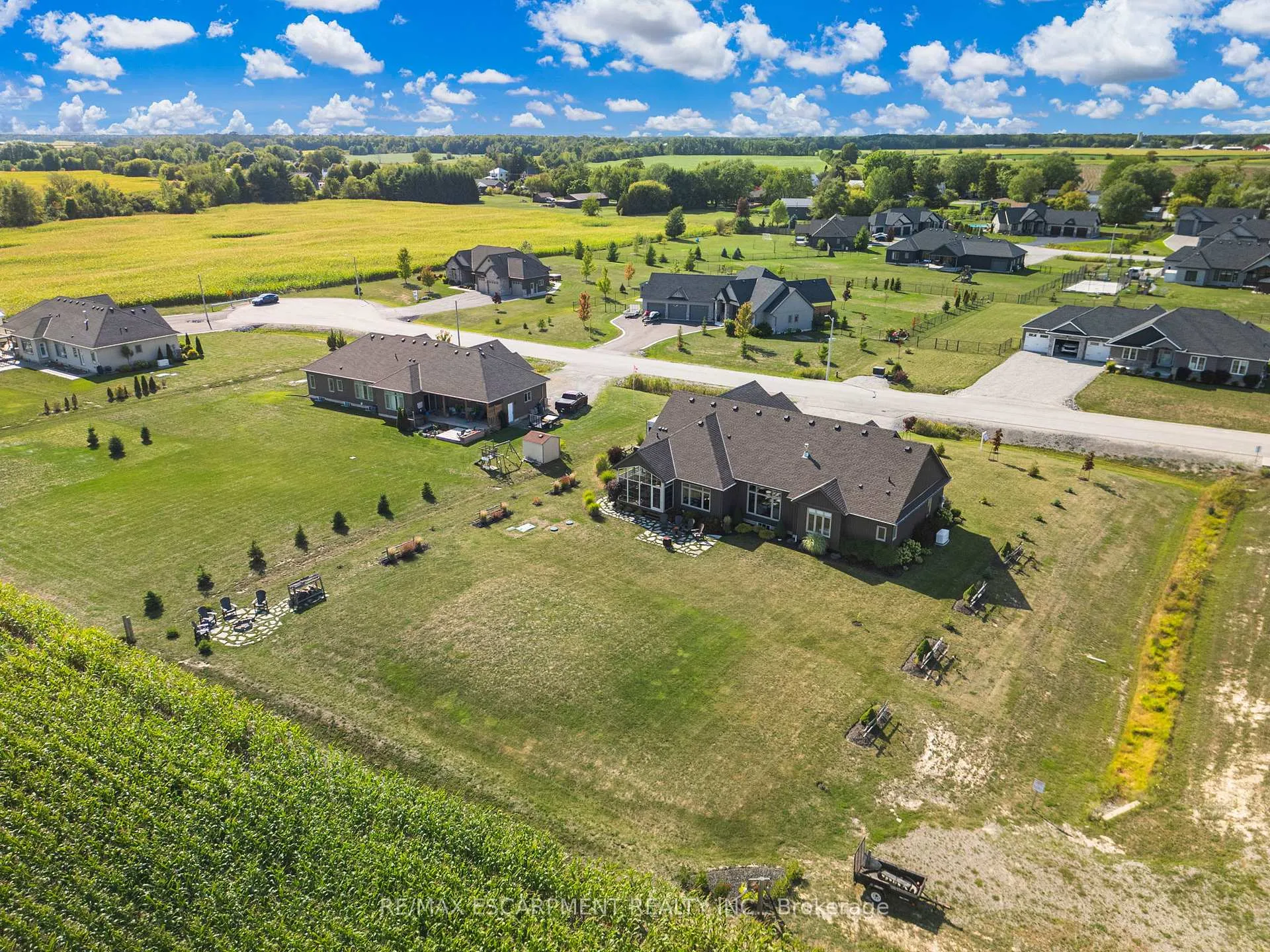 Photo 38 of 3 Silverthorne Court, Haldimand, Dunnville — HOMEH