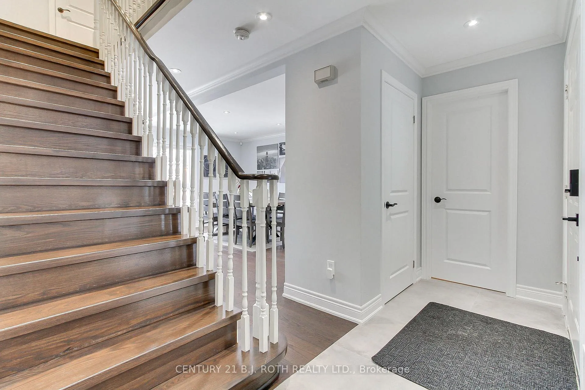 Photo 17 of 50 Buttonwood Trail, Aurora, Aurora Highlands — HOMEH