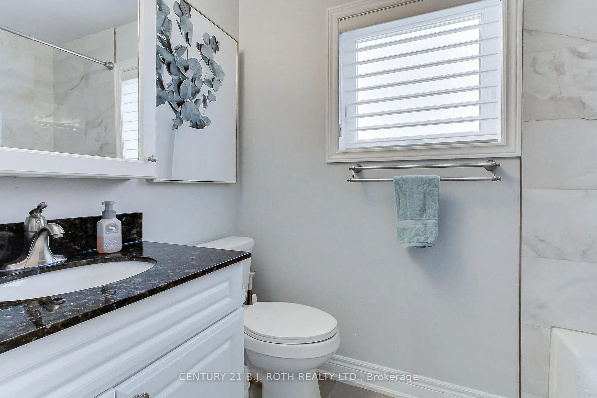 Photo 23 of 50 Buttonwood Trail, Aurora, Aurora Highlands — HOMEH