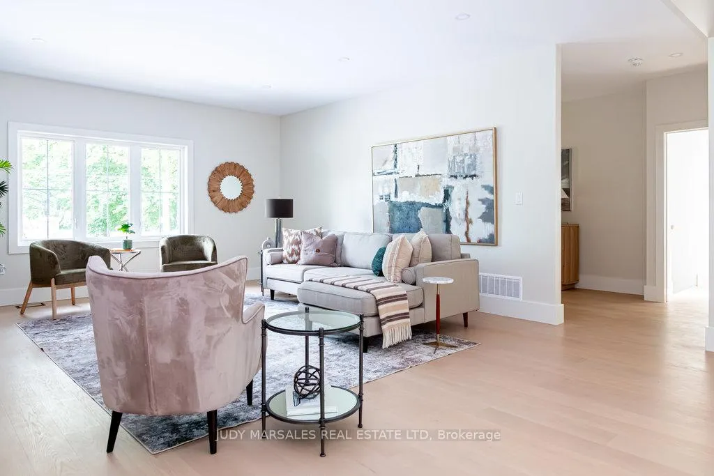 Photo 9 of 28 Parkside Avenue, Hamilton, Dundas — HOMEH