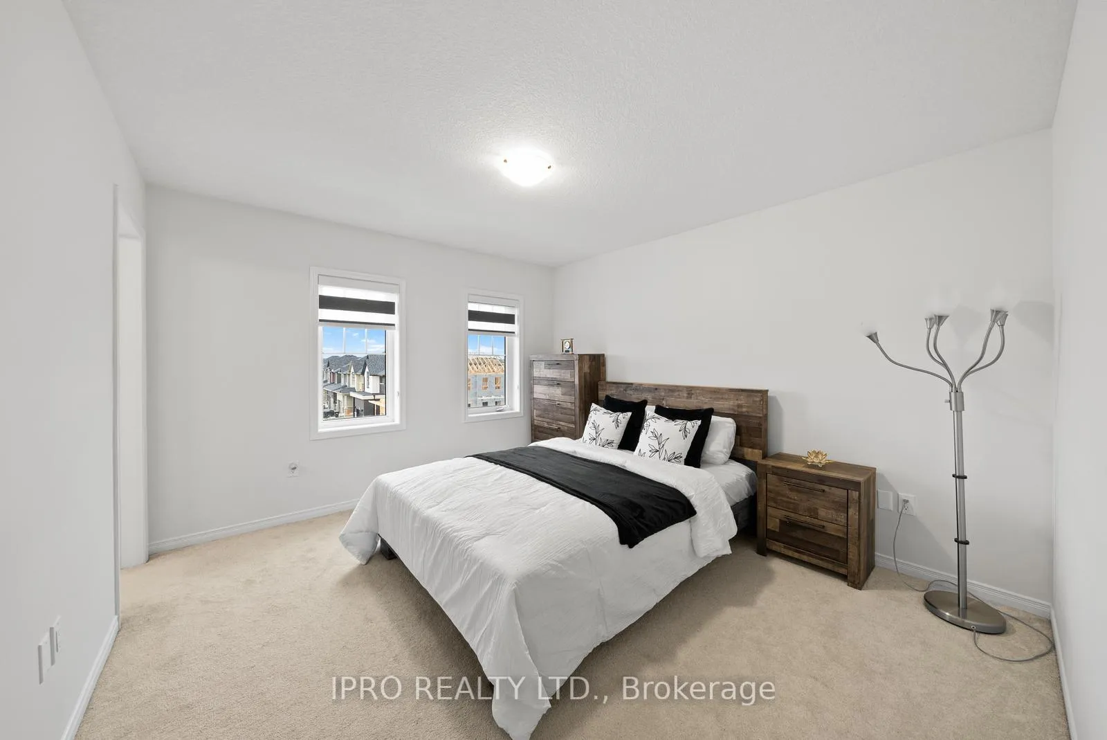 Photo 24 of 24 Bee Crescent, Brantford — HOMEH