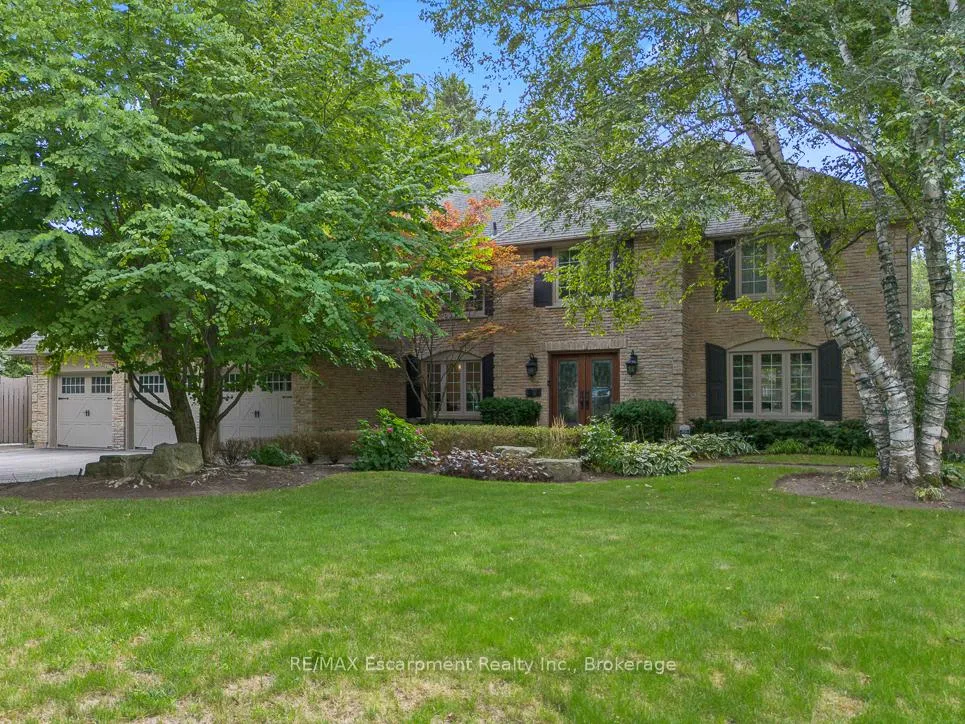 Front of 138 Cavendish Court