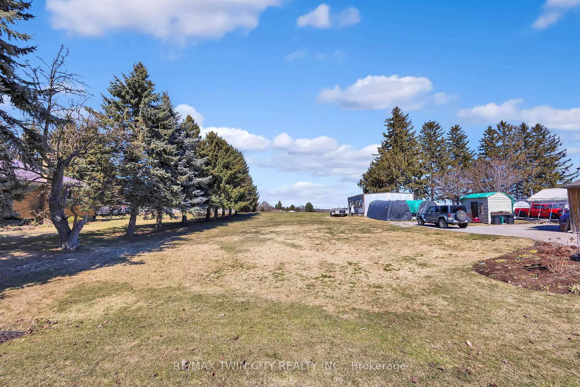 Photo 21 of 2861 Lobsinger Line, Woolwich — HOMEH