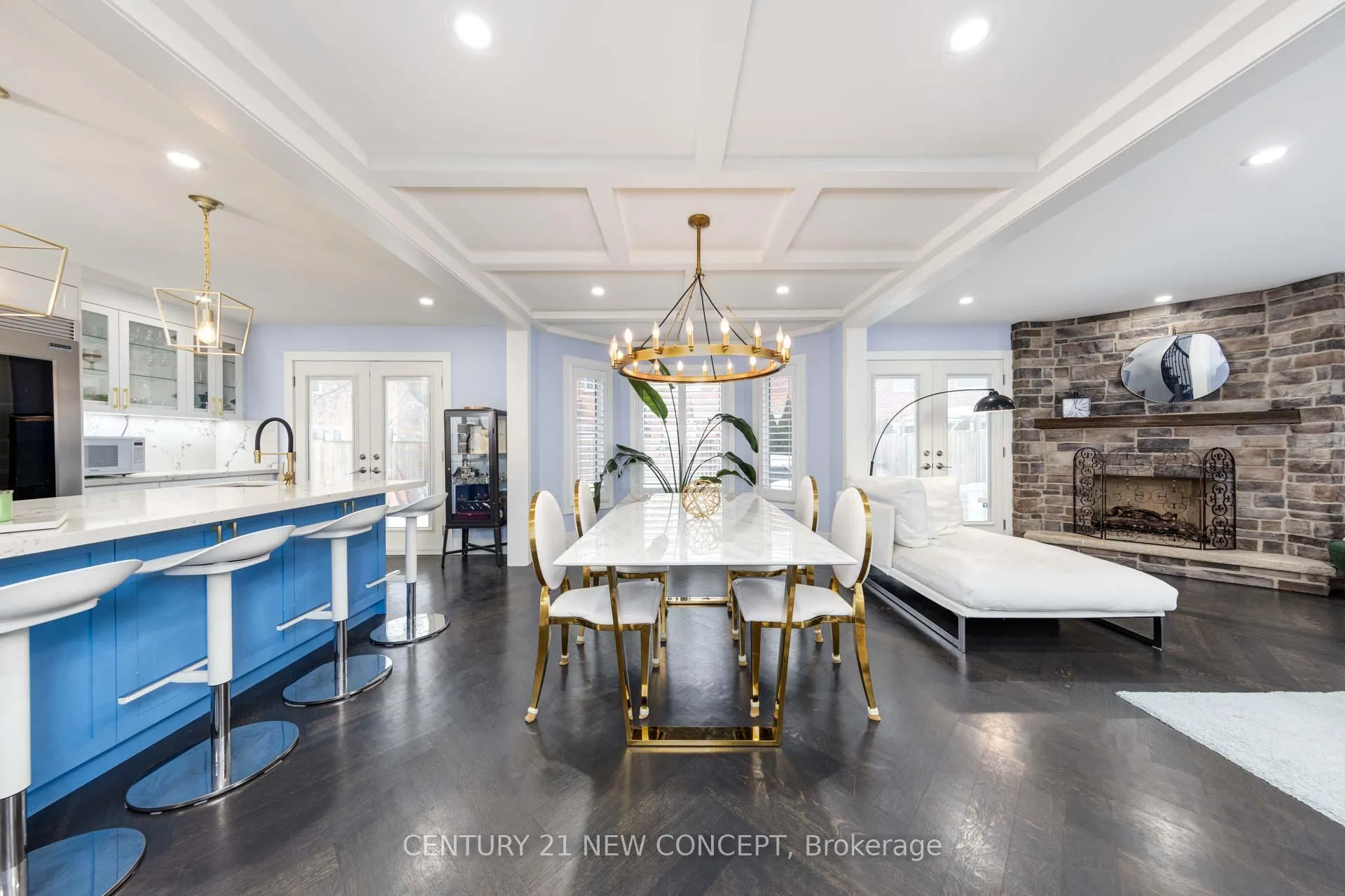 Photo 9 of 386 Conley Street, Vaughan, Lakeview Estates — HOMEH