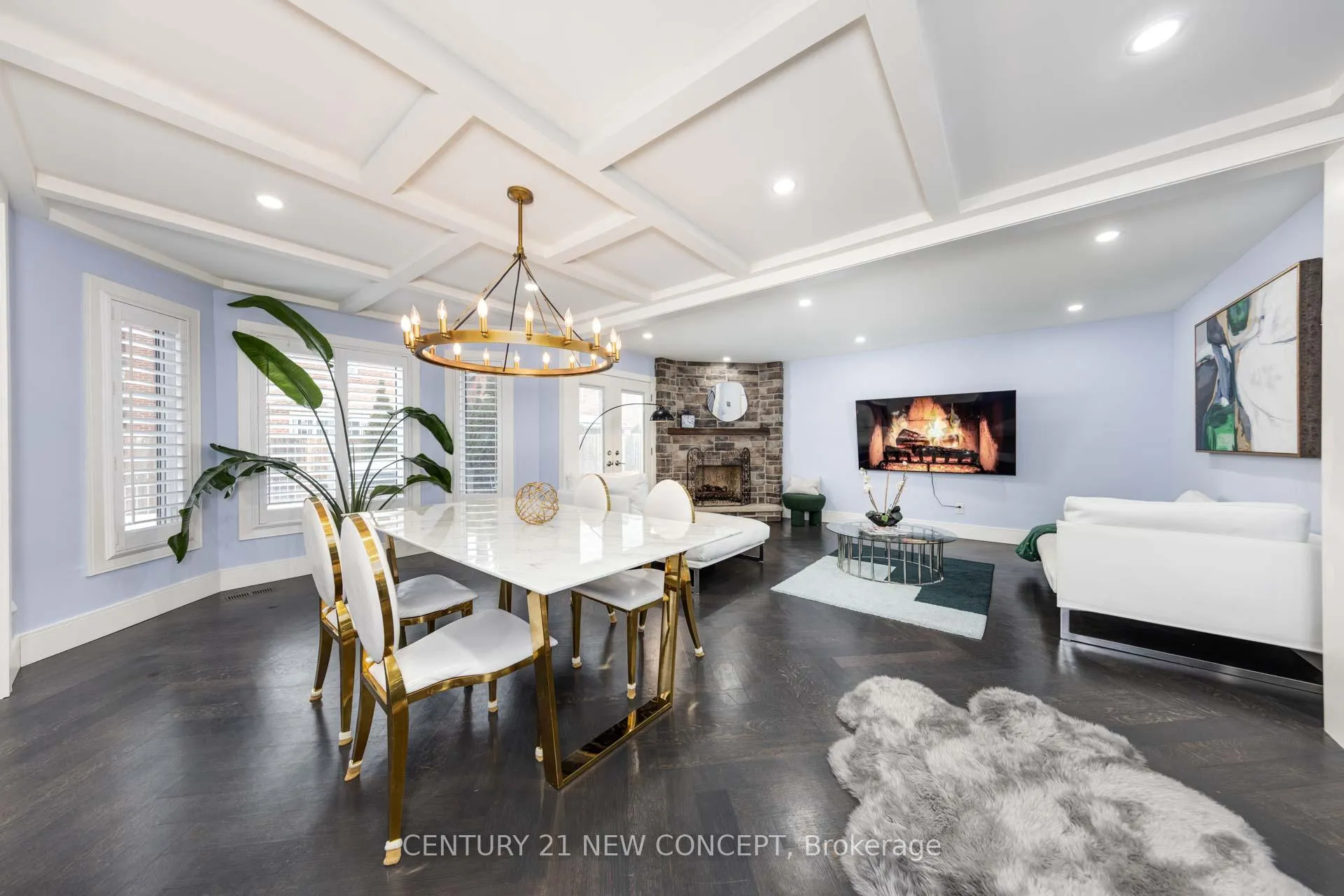 Photo 10 of 386 Conley Street, Vaughan, Lakeview Estates — HOMEH