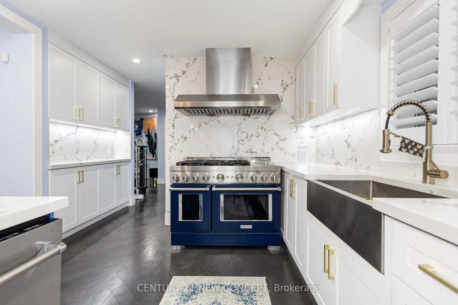Photo 15 of 386 Conley Street, Vaughan, Lakeview Estates — HOMEH