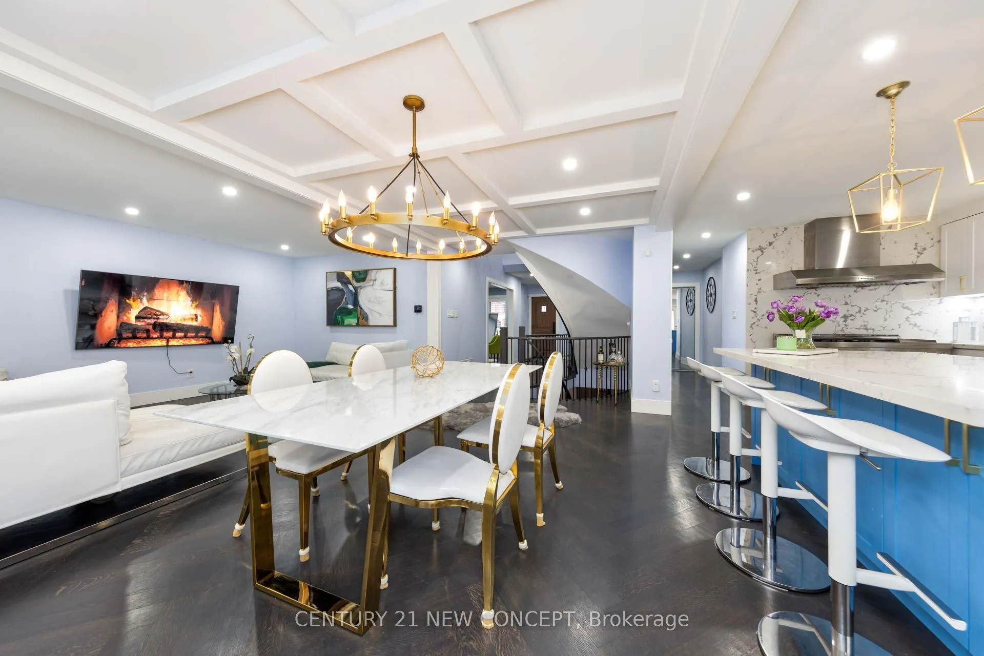 Photo 17 of 386 Conley Street, Vaughan, Lakeview Estates — HOMEH