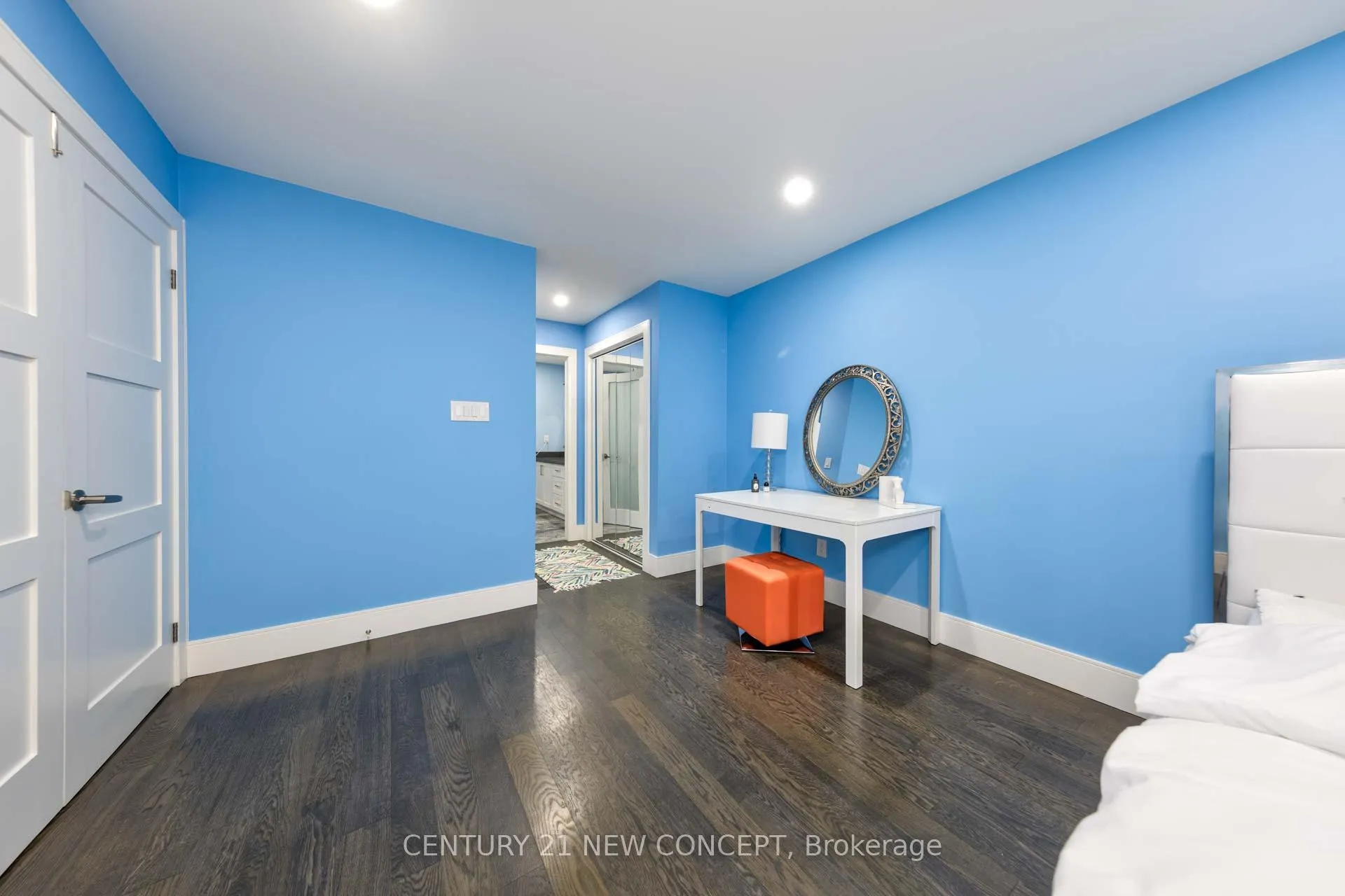 Photo 22 of 386 Conley Street, Vaughan, Lakeview Estates — HOMEH