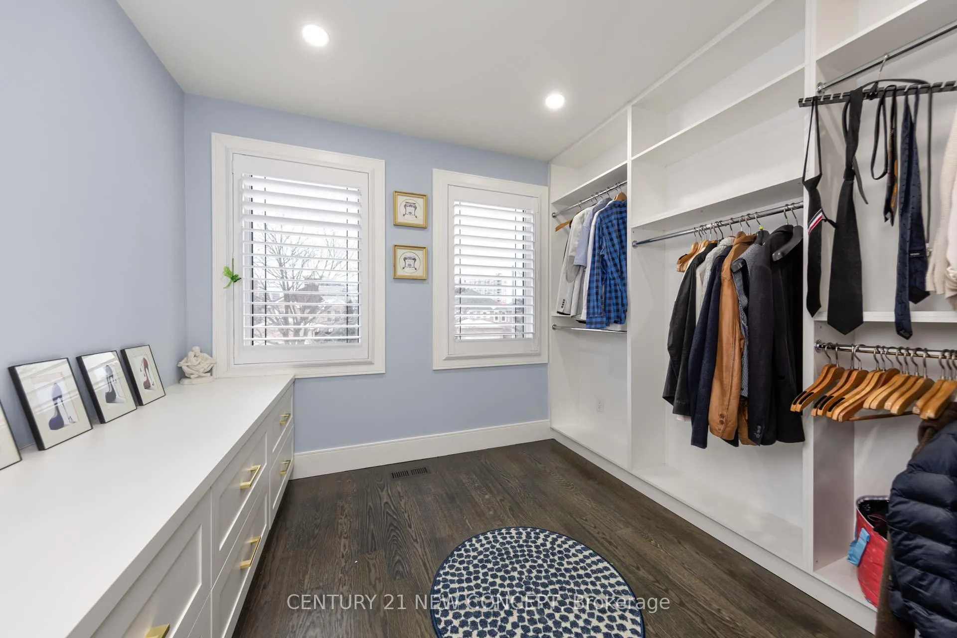 Photo 23 of 386 Conley Street, Vaughan, Lakeview Estates — HOMEH