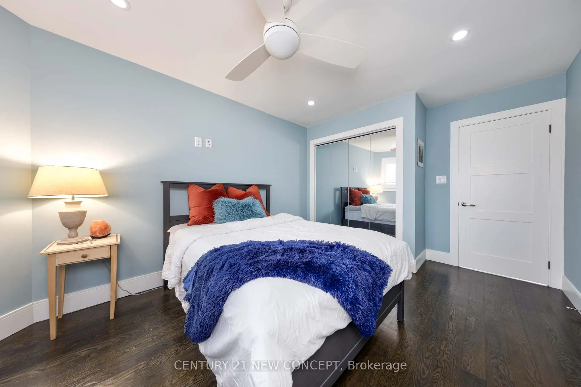Photo 28 of 386 Conley Street, Vaughan, Lakeview Estates — HOMEH