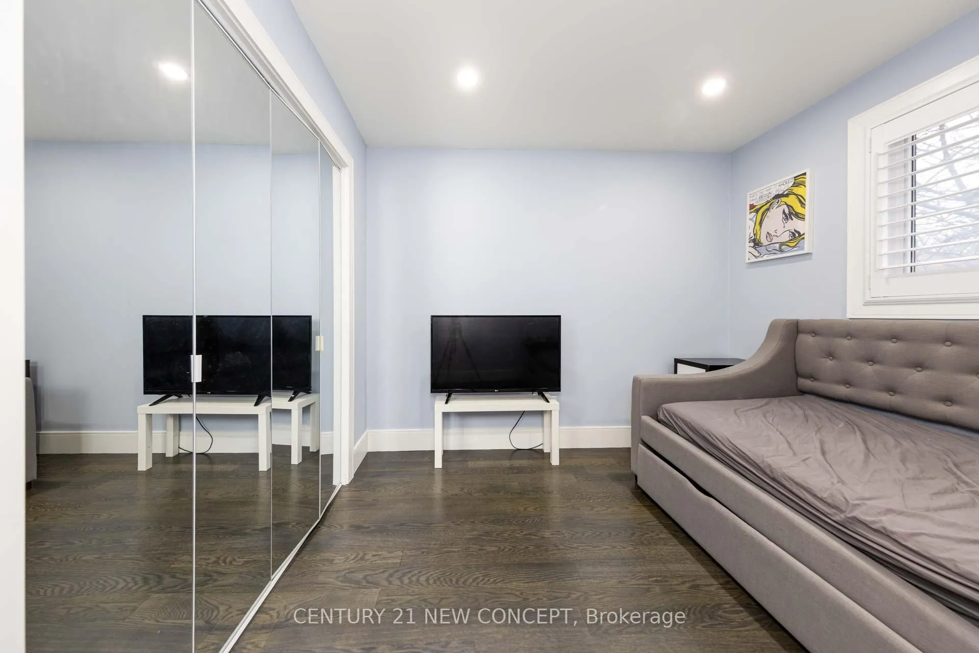 Photo 29 of 386 Conley Street, Vaughan, Lakeview Estates — HOMEH