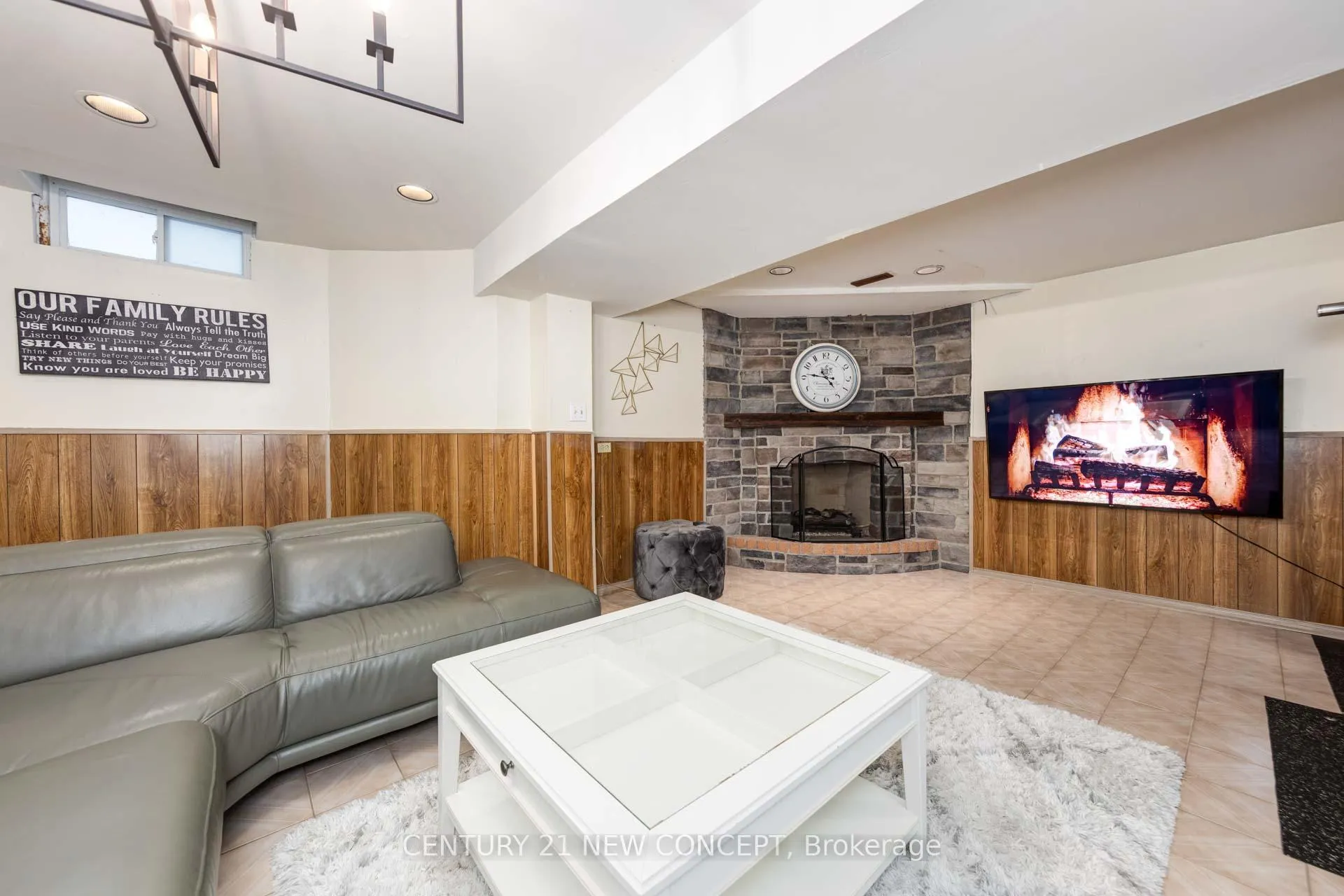 Photo 34 of 386 Conley Street, Vaughan, Lakeview Estates — HOMEH