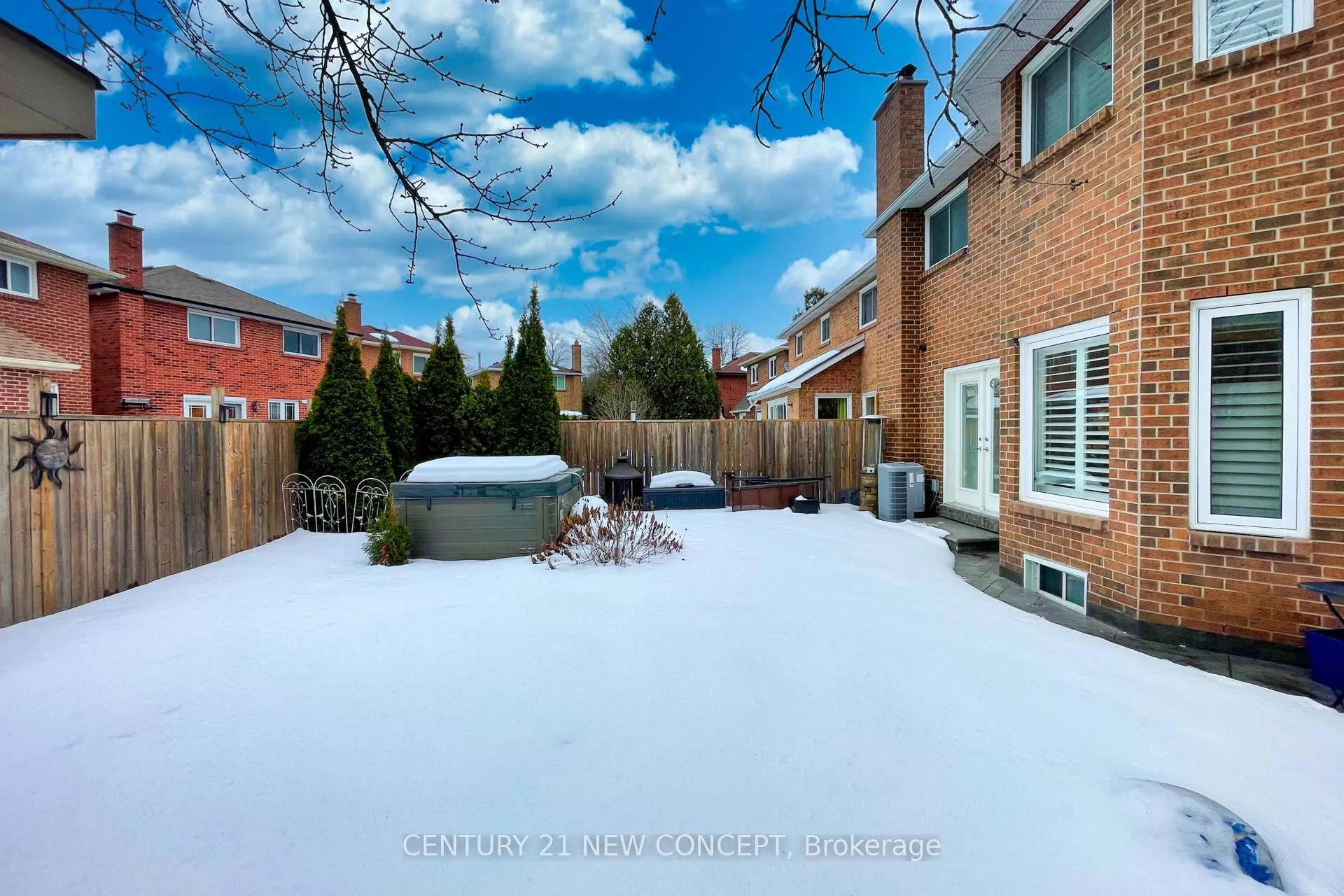Photo 40 of 386 Conley Street, Vaughan, Lakeview Estates — HOMEH
