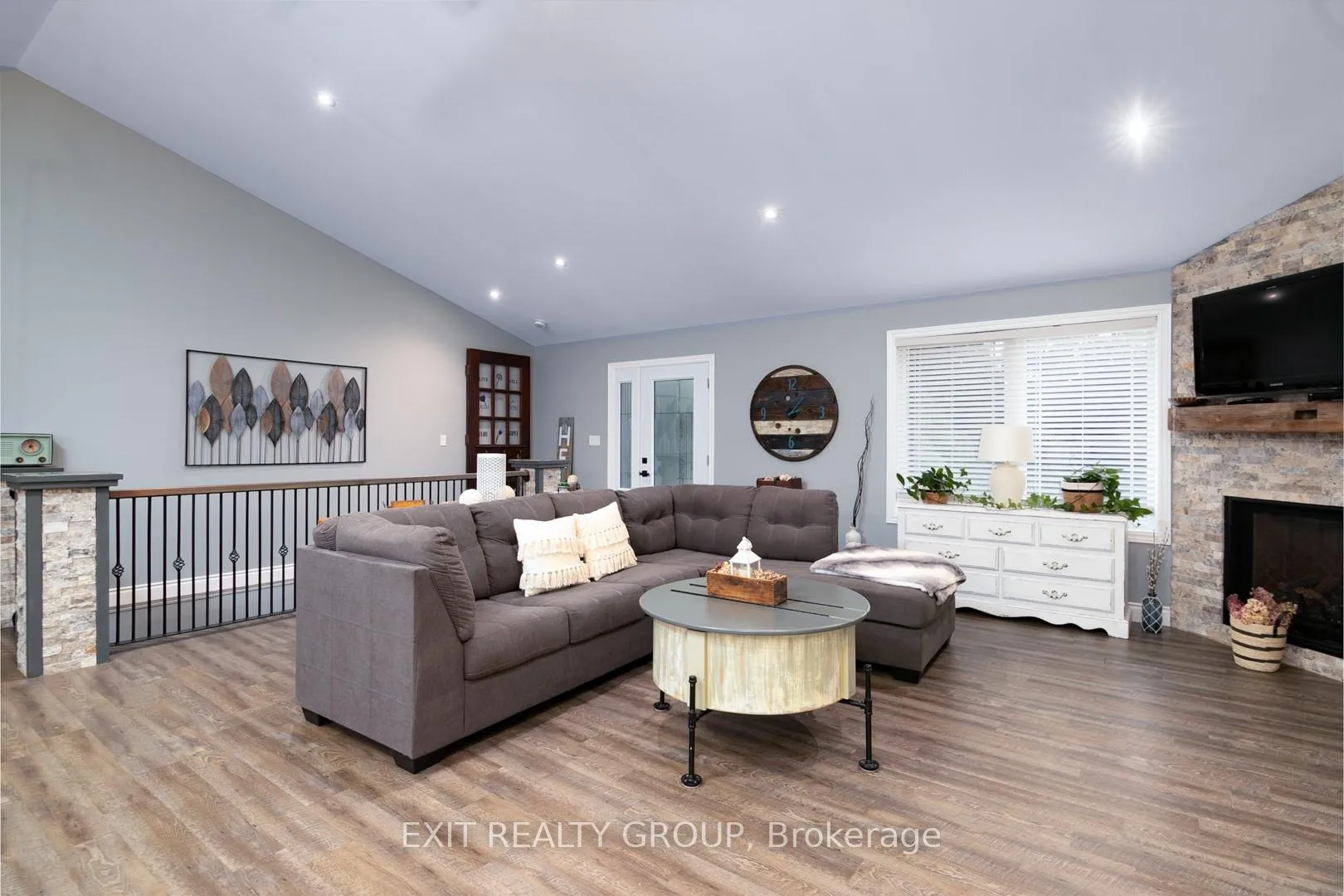 Photo 10 of 14846 County Road 2, Brighton, Rural Brighton — HOMEH