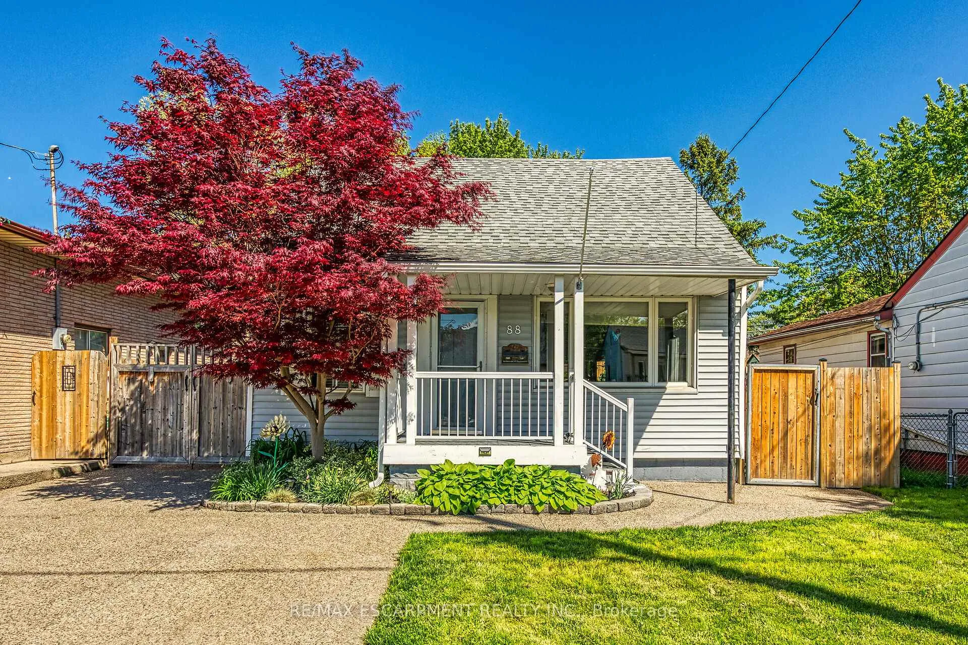 Photo 1 of 88 Julian Avenue, Hamilton, Normanhurst — HOMEH