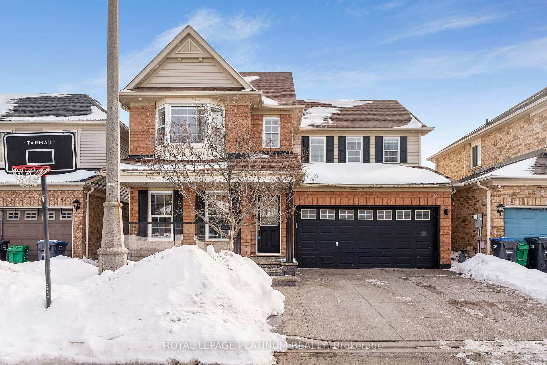 Photo 1 of 23 Mendoza Drive, Brampton, Fletcher's Meadow — HOMEH