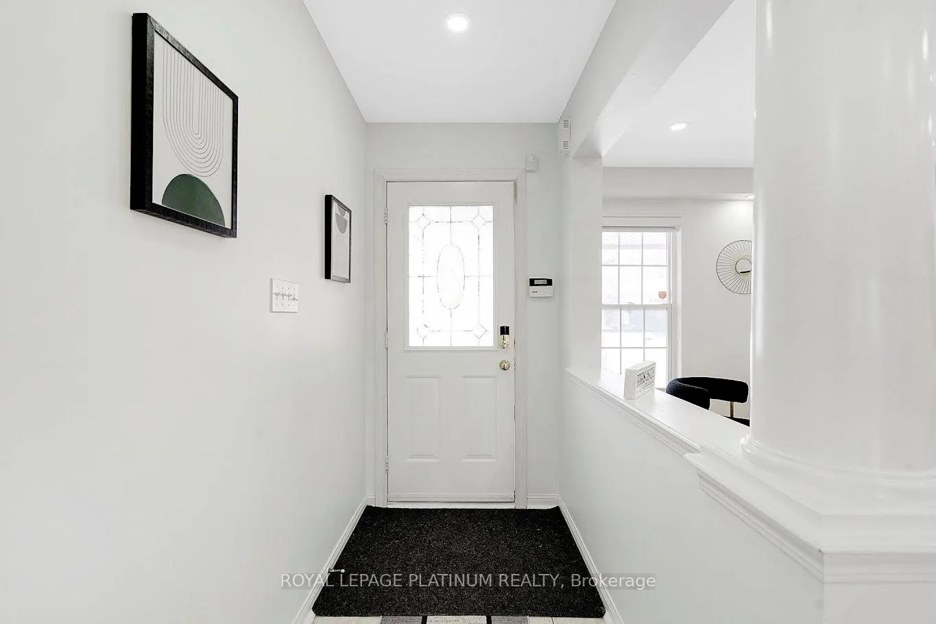Photo 9 of 23 Mendoza Drive, Brampton, Fletcher's Meadow — HOMEH