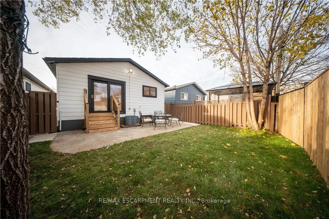 Photo 33 of 11 Garside Avenue S, Hamilton, Bartonville — HOMEH
