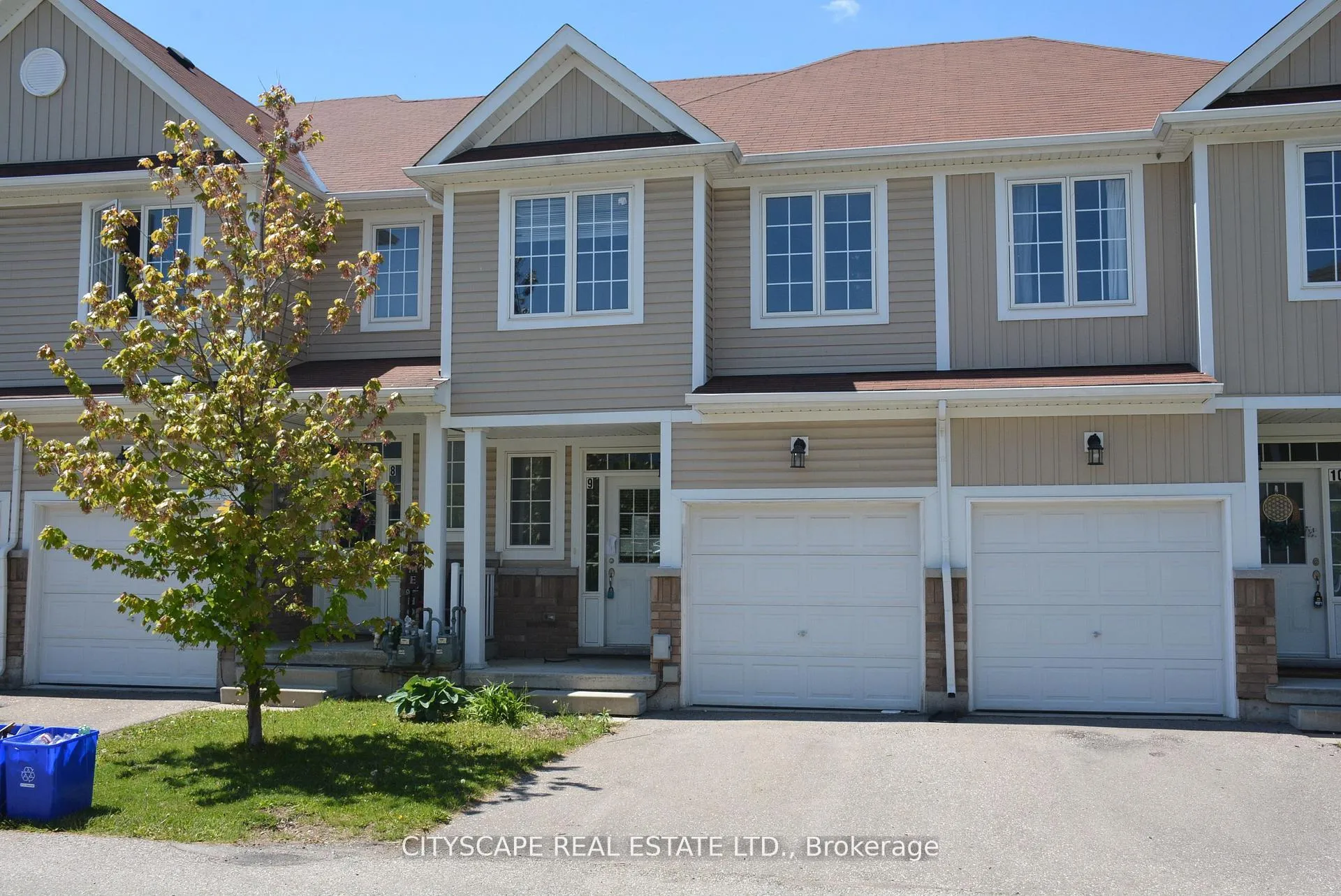Photo 1 of Unit 9, 21 Diana Avenue, Brantford — HOMEH