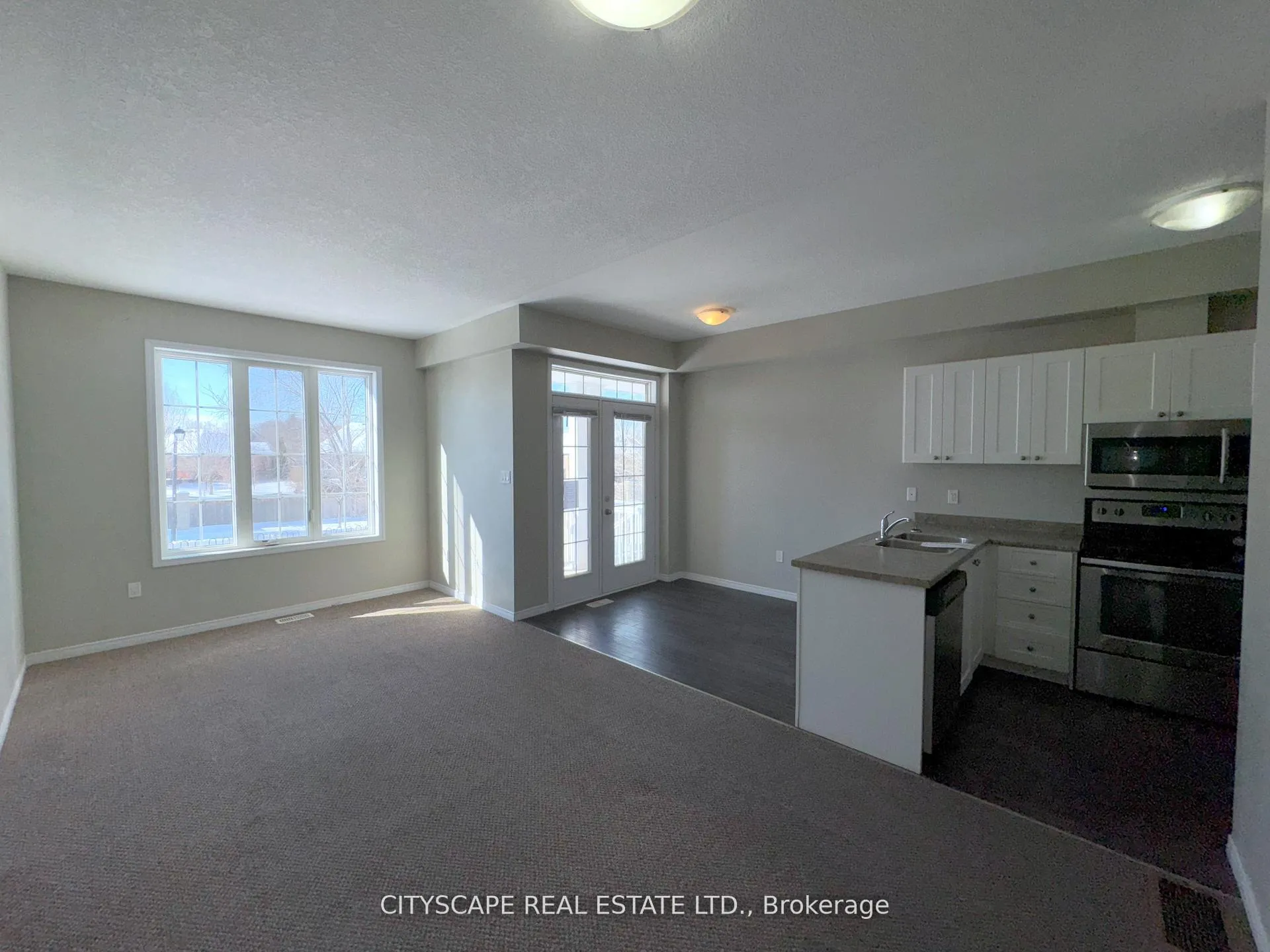 Photo 12 of Unit 9, 21 Diana Avenue, Brantford — HOMEH