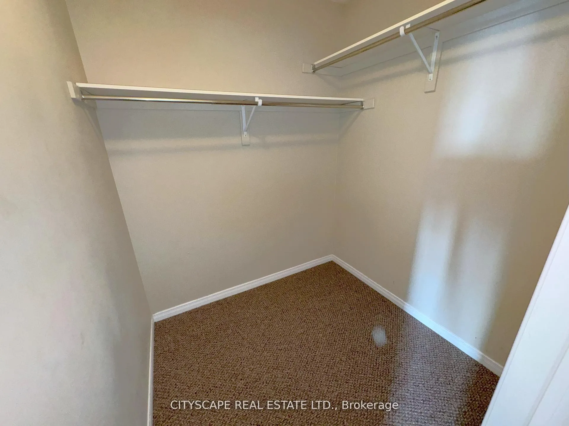 Photo 15 of Unit 9, 21 Diana Avenue, Brantford — HOMEH