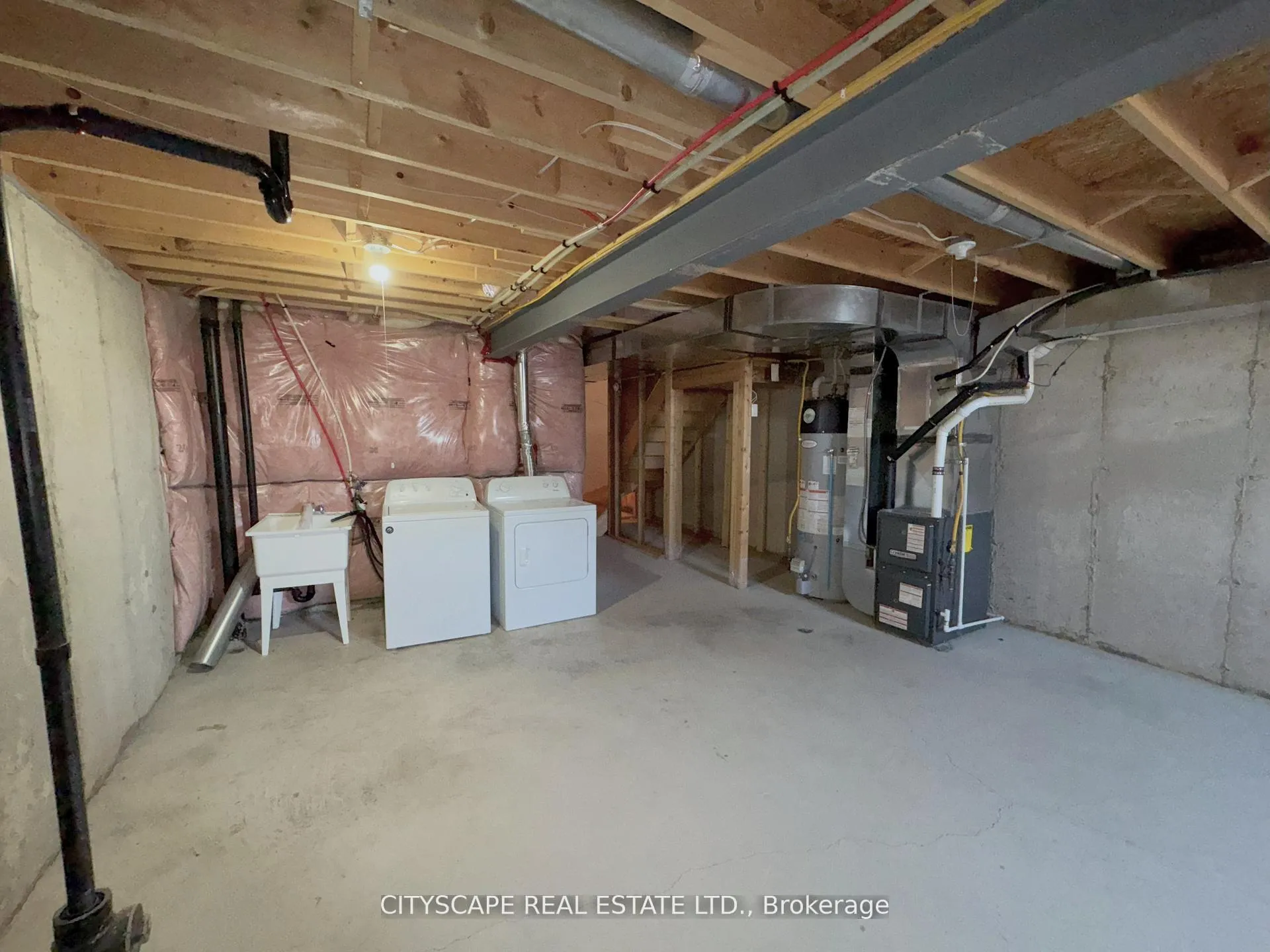 Photo 33 of Unit 9, 21 Diana Avenue, Brantford — HOMEH