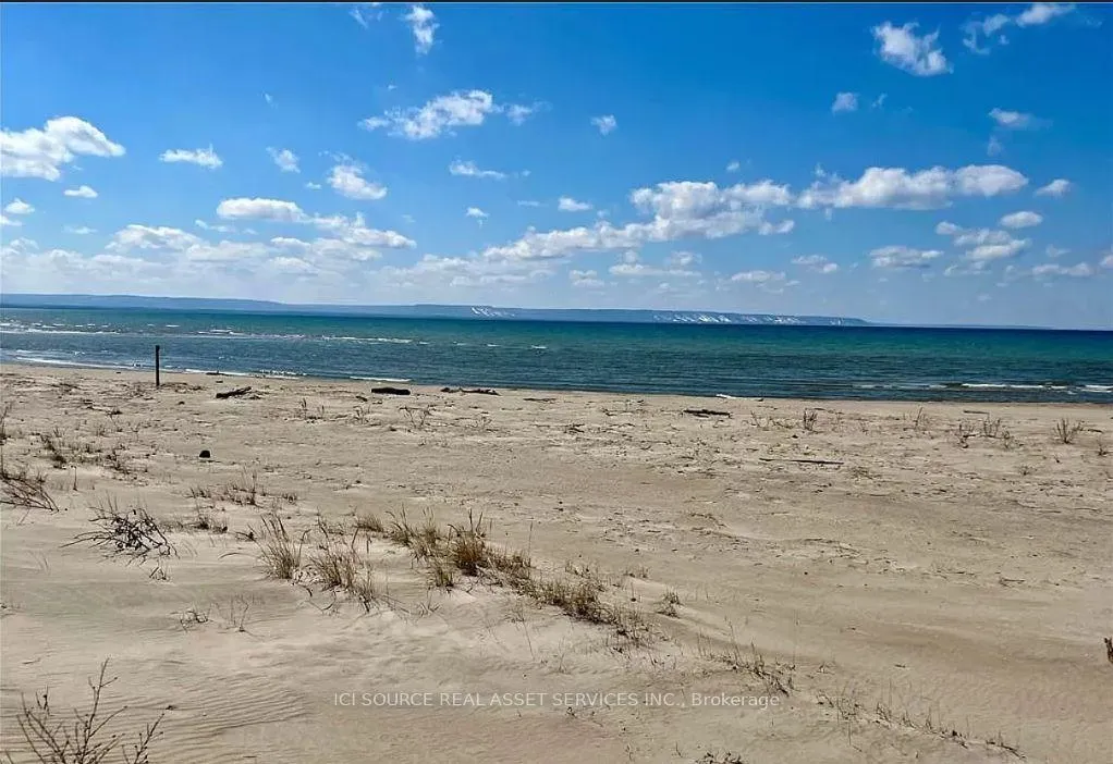 Photo 20 of 164 Santos Lane, Wasaga Beach — HOMEH