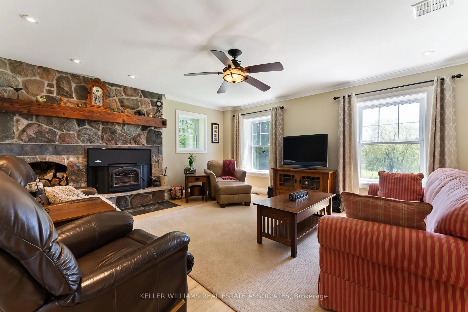 Photo 9 of 3097 Graham Road, Clarington, Newcastle — HOMEH