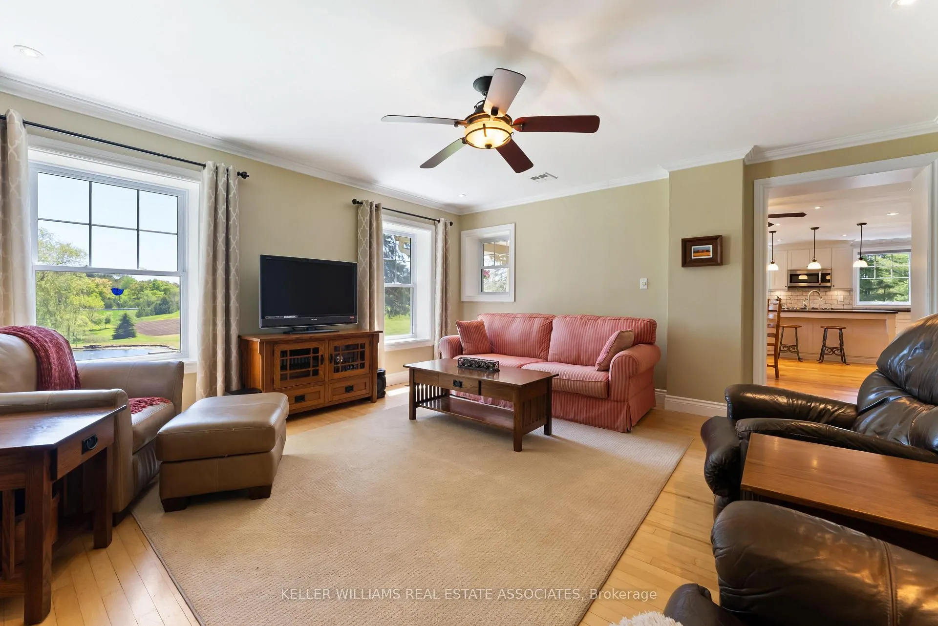 Photo 10 of 3097 Graham Road, Clarington, Newcastle — HOMEH