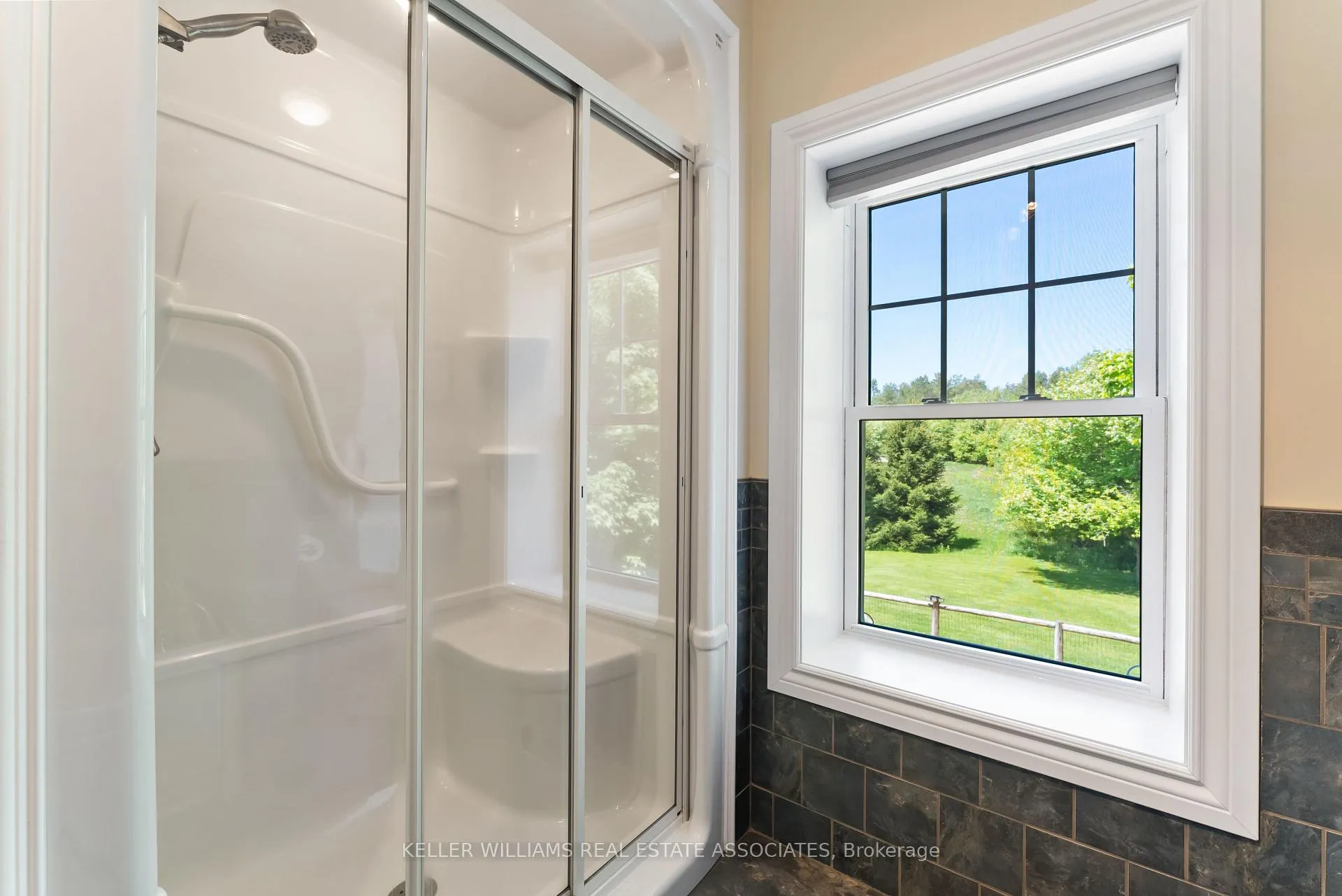 Photo 18 of 3097 Graham Road, Clarington, Newcastle — HOMEH