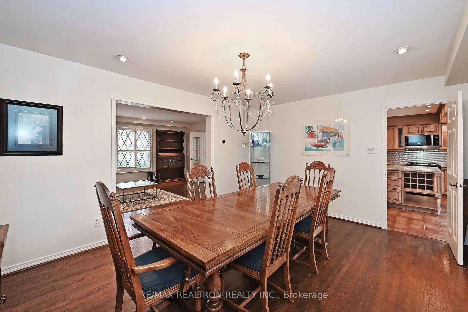 Photo 6 of 12 Brooklet Court, Markham, Royal Orchard — HOMEH