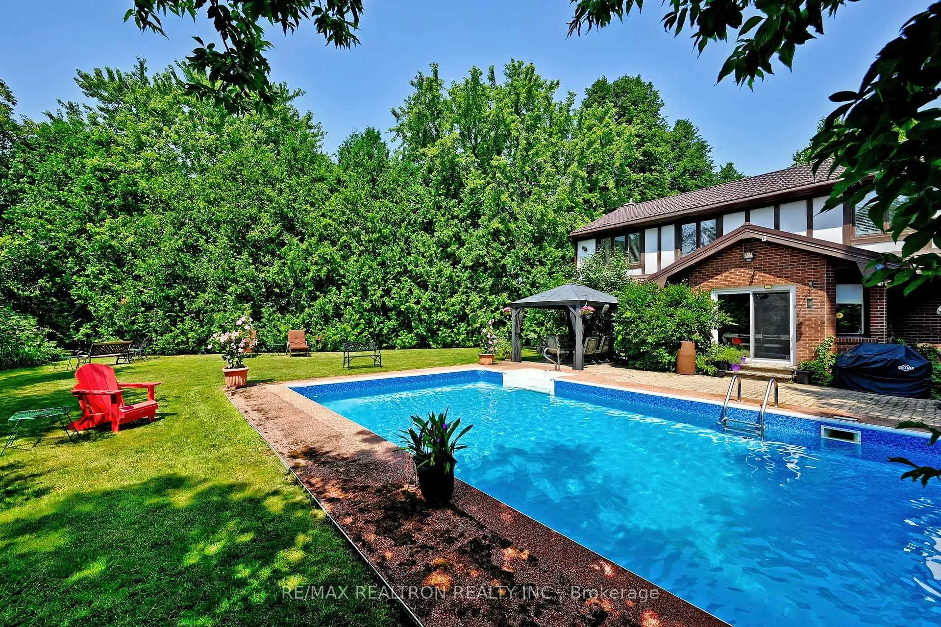 Photo 20 of 12 Brooklet Court, Markham, Royal Orchard — HOMEH